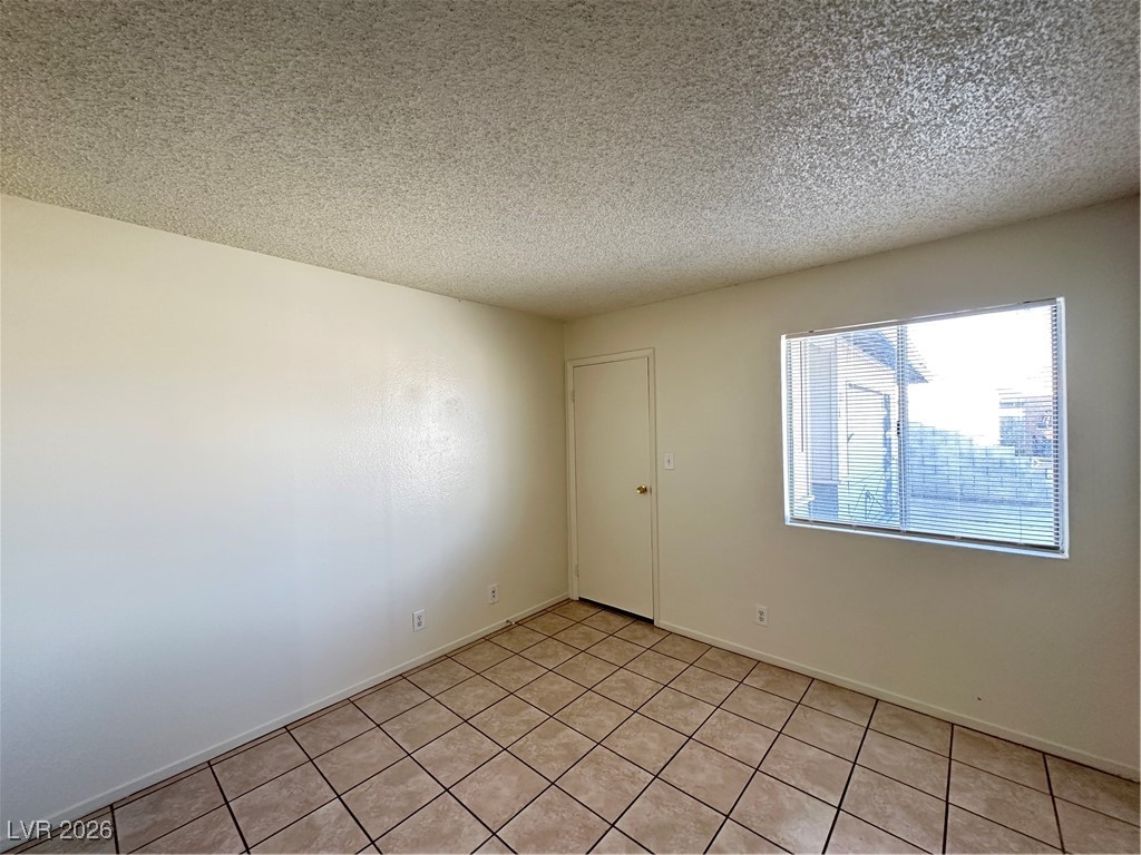 6223 CRAIGMONT Avenue 0