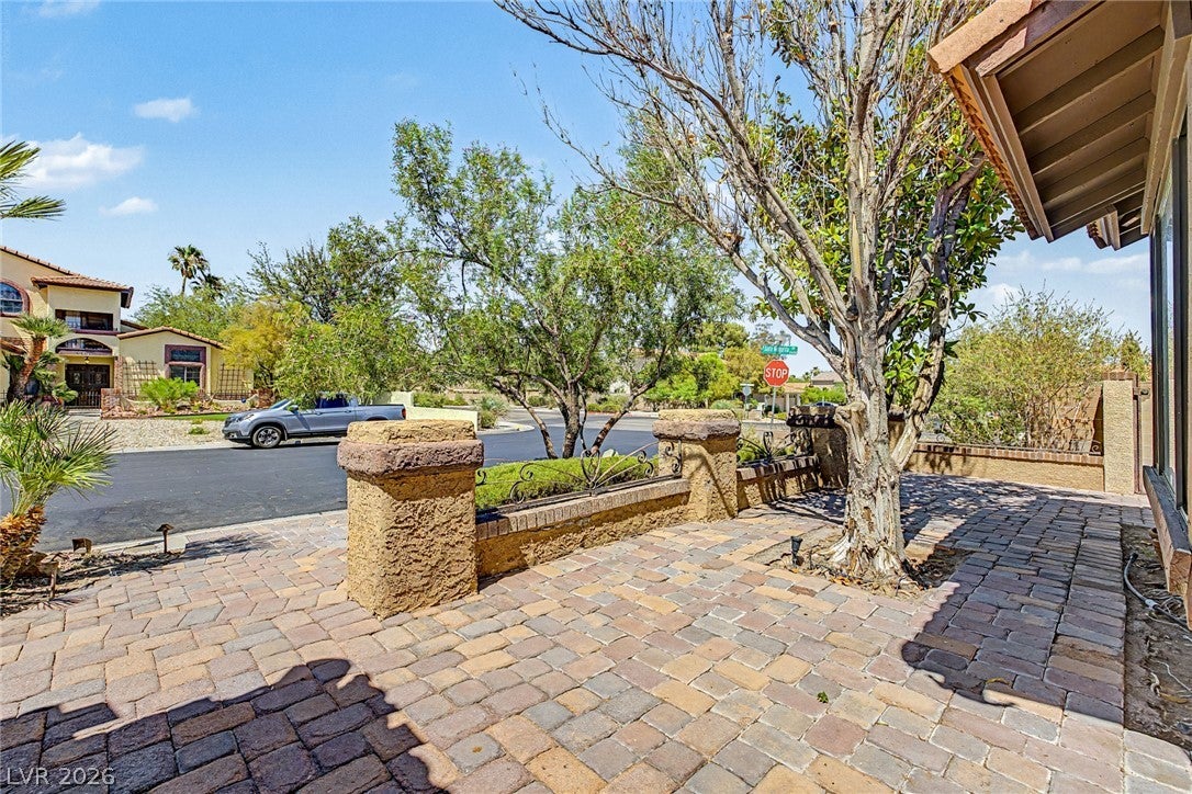6815 Trinity Court