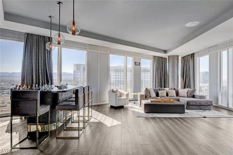 Photo of 3750 S LAS VEGAS BL Boulevard #4606, Las Vegas, NV 89158 (MLS # 2714259)