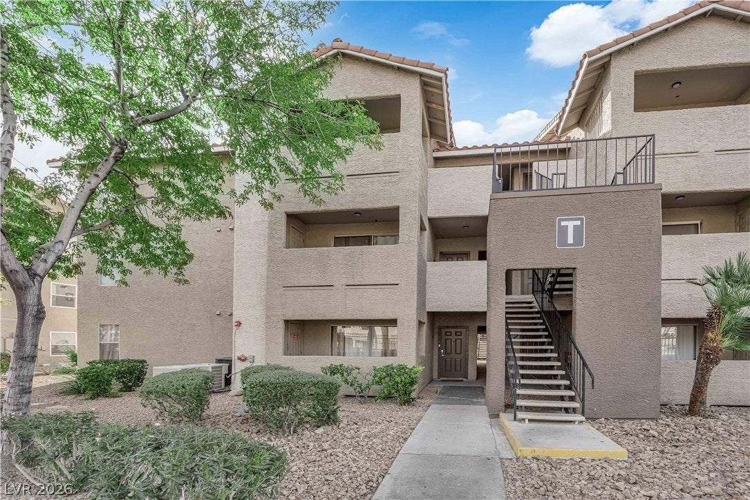 4200 S Valley View Boulevard 3001