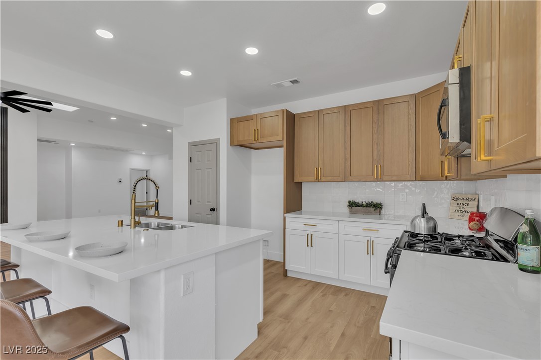 1054 Silver Star Street, Henderson, Nevada image 21