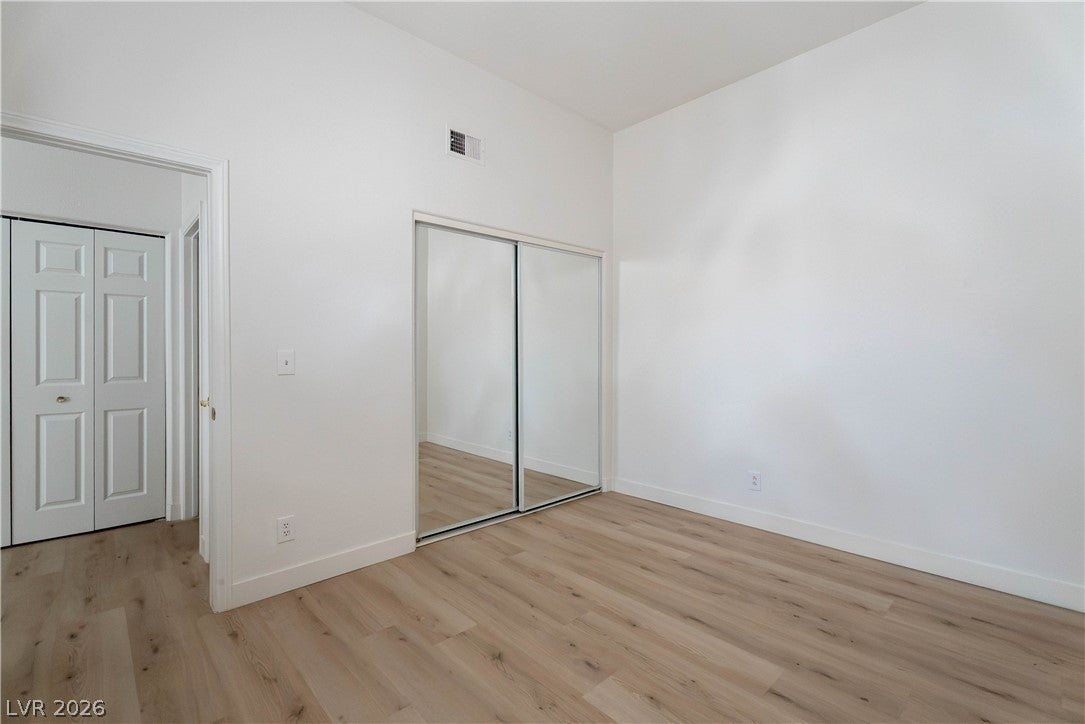 356 Seine Way 356