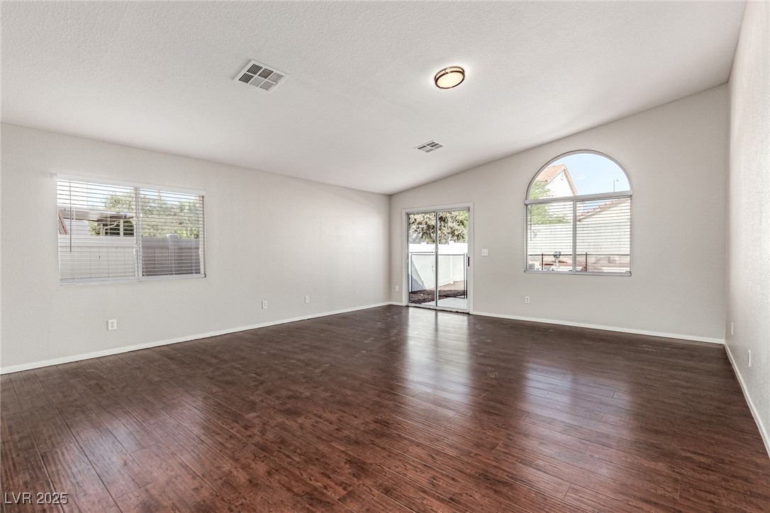 1106 Granite Ash Avenue