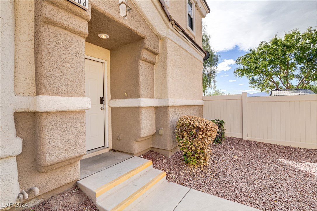 2483 April Breeze Lane, Henderson, Nevada image 3