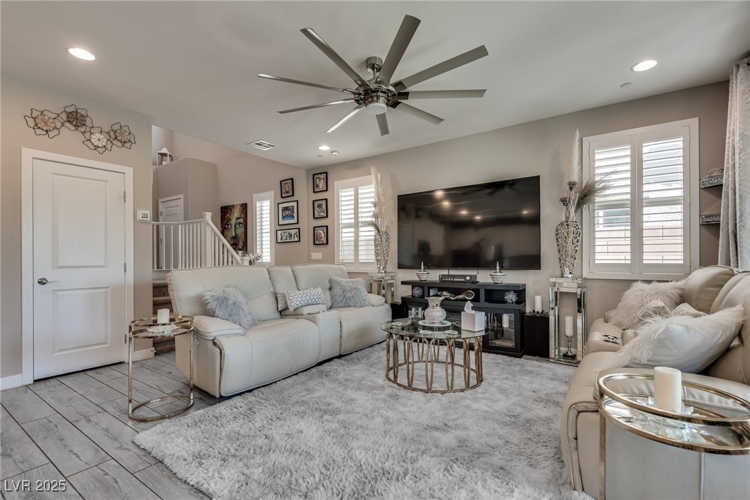28 Verde Rosa Drive, Henderson, Nevada image 13