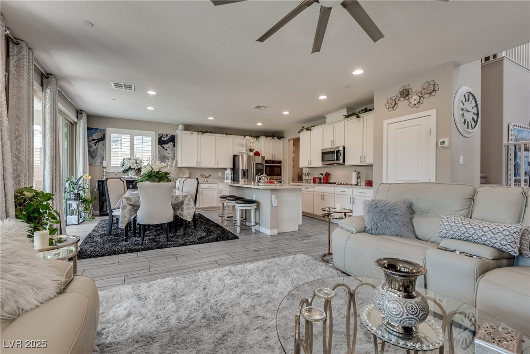 28 Verde Rosa Drive, Henderson, Nevada image 14