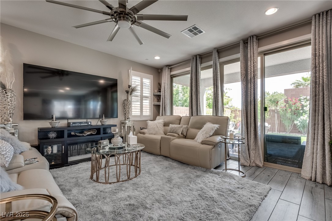 28 Verde Rosa Drive, Henderson, Nevada image 12