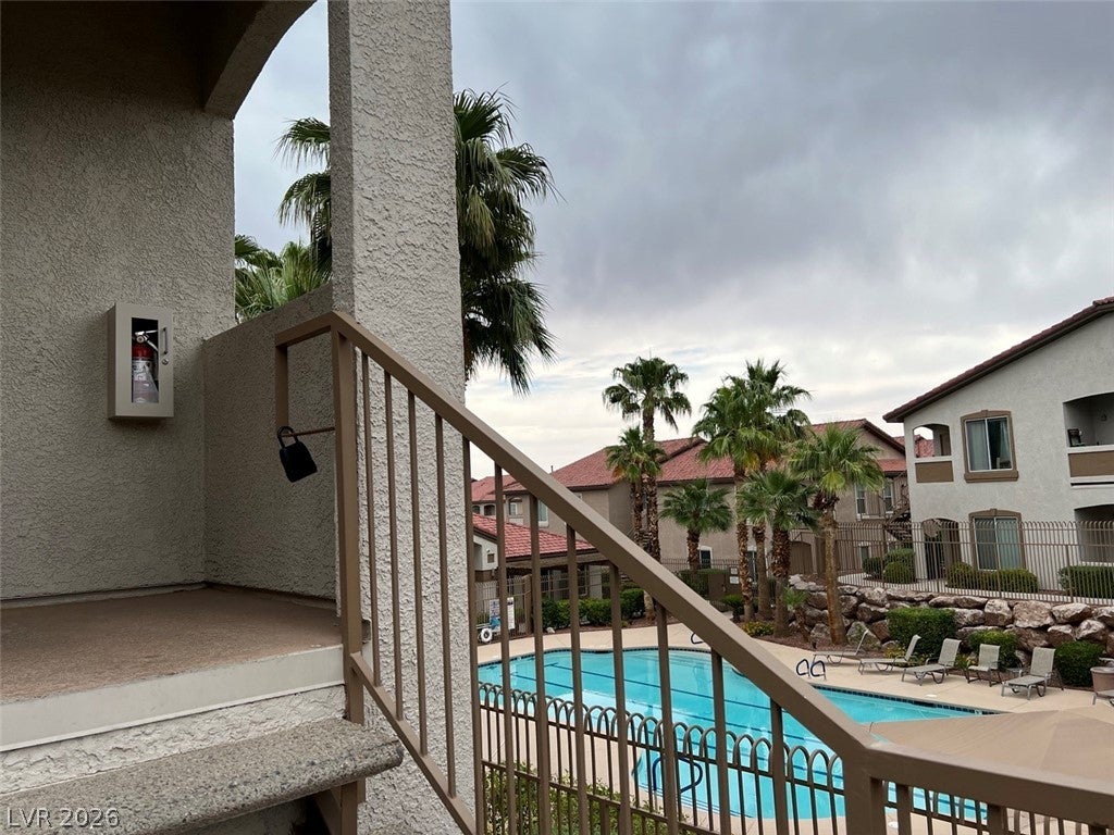 2305 W Horizon Ridge Parkway 521