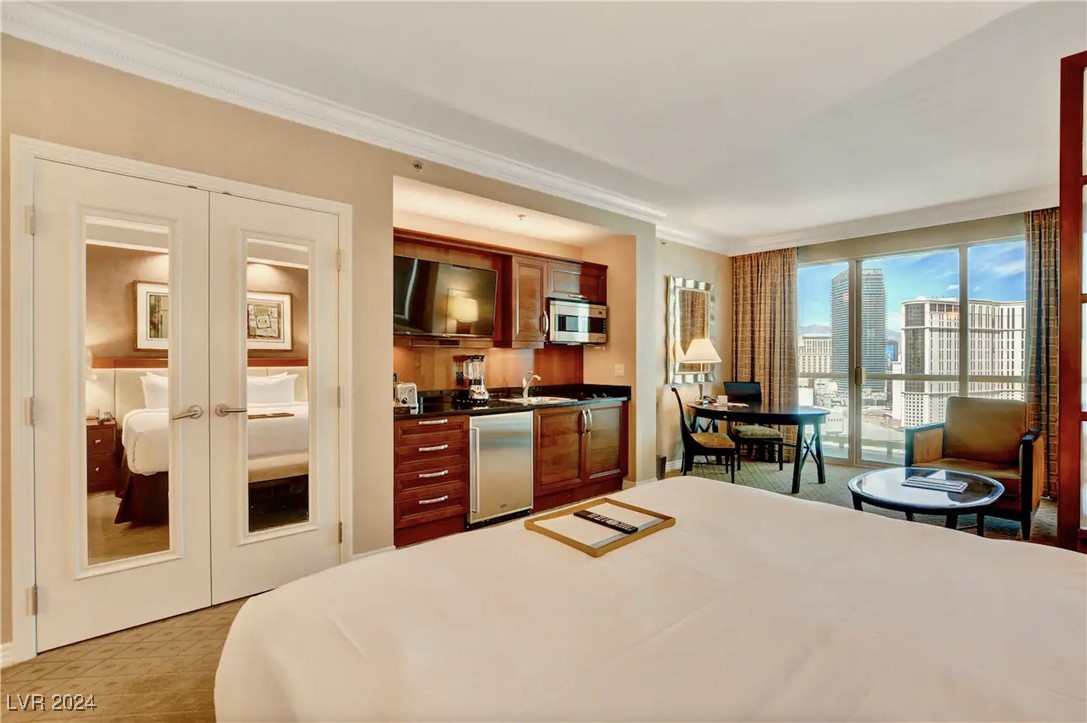 Las Vegas, Nevada 89109, United States, 1 Bedroom Bedrooms, ,1 BathroomBathrooms,Residential,Pending,24784