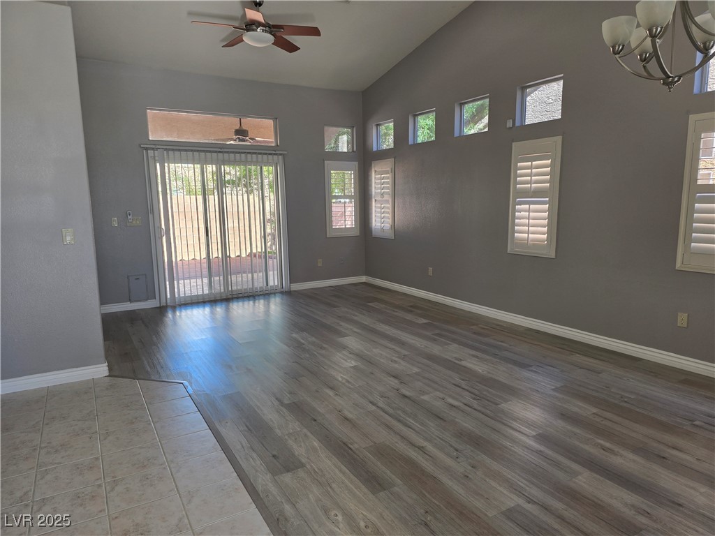 9688 Emeraude Avenue