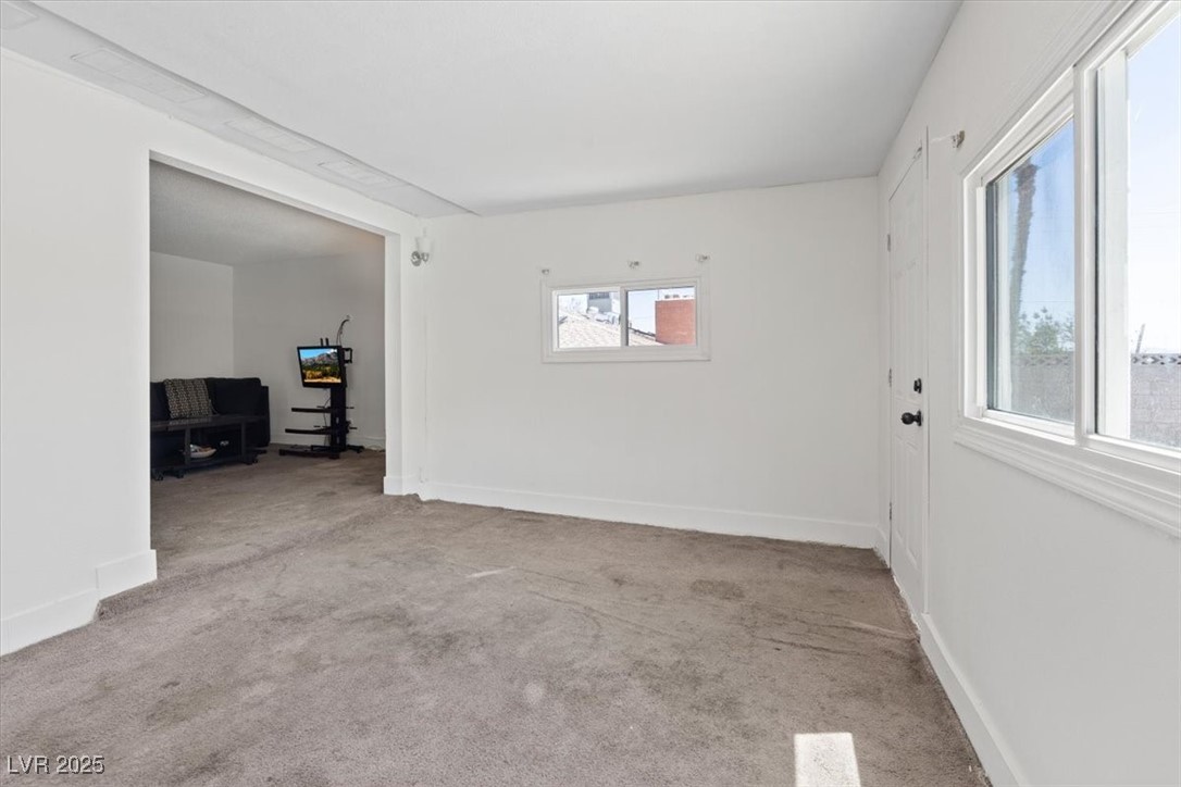 4161 Oxnard Circle