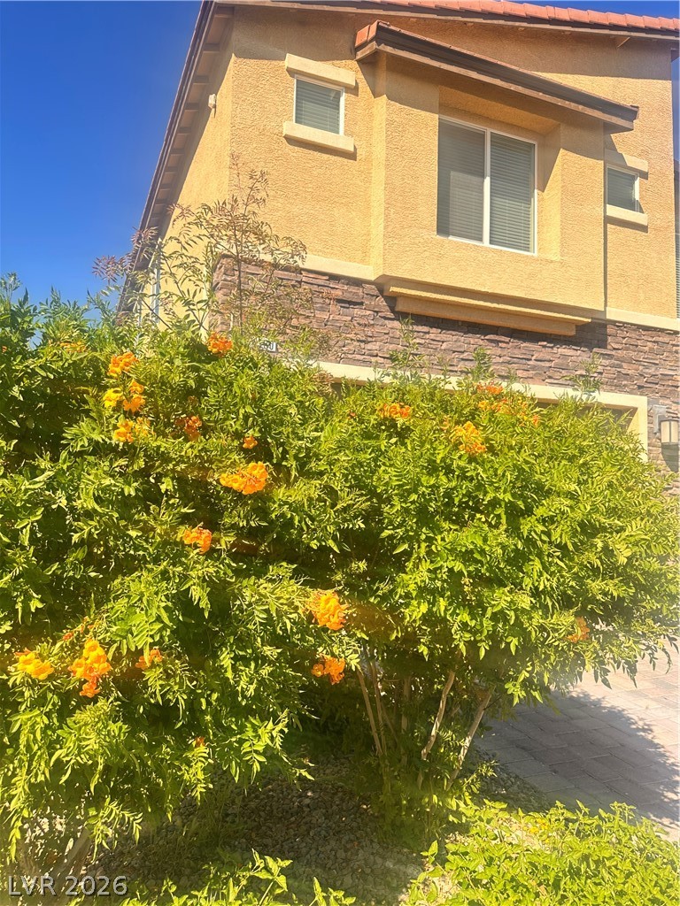 5380 Jade Crystal Avenue