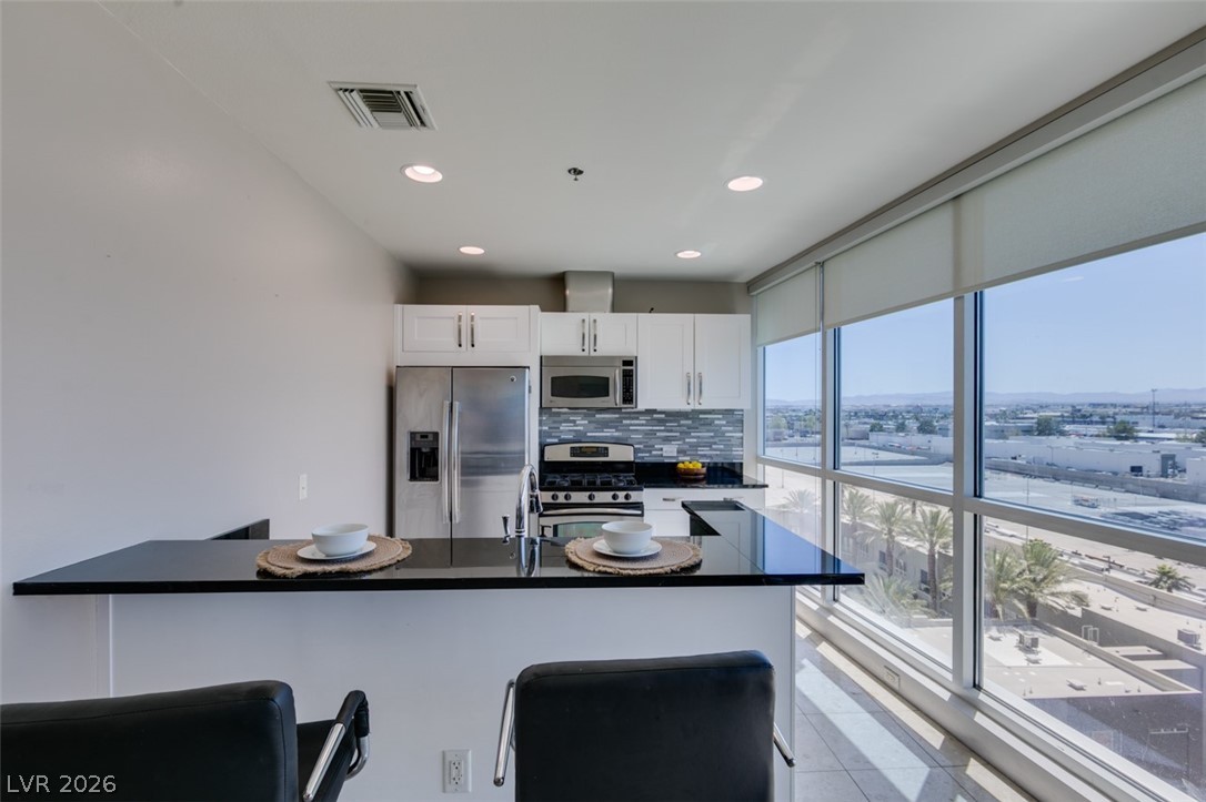 4525 Dean Martin Drive 810