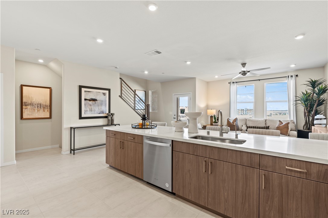 Properties 2 326 Cymbal Place lot 134