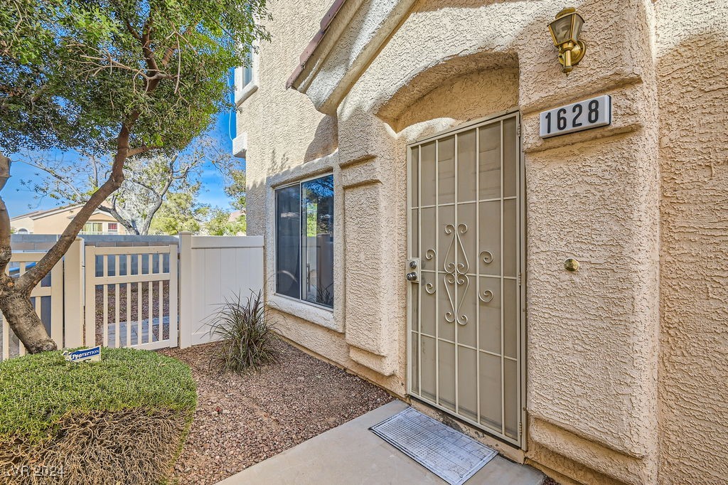 1628 Clint Canyon Drive, Henderson, Nevada image 4