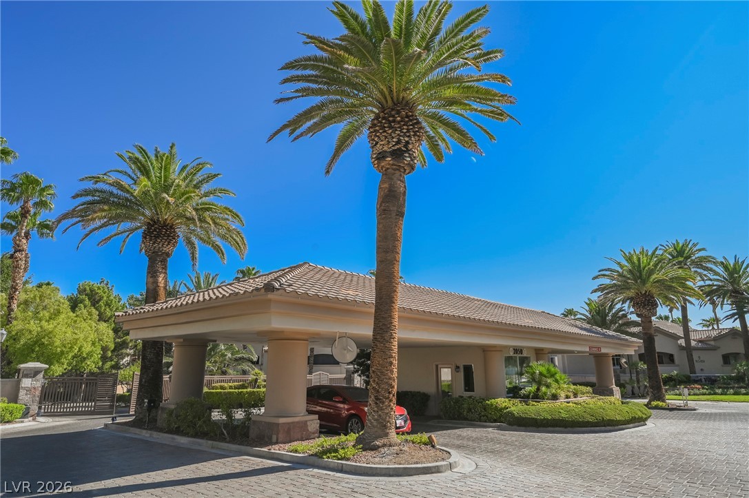 2050 W Warm Springs Road 1421