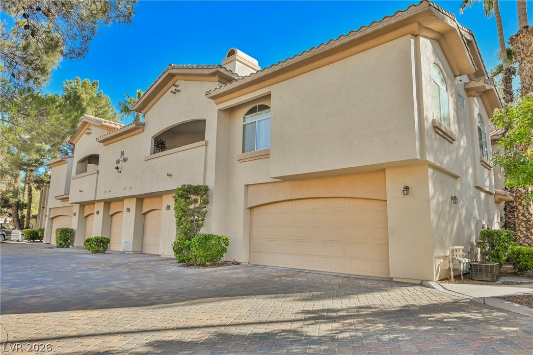 2050 W Warm Springs Road 1421