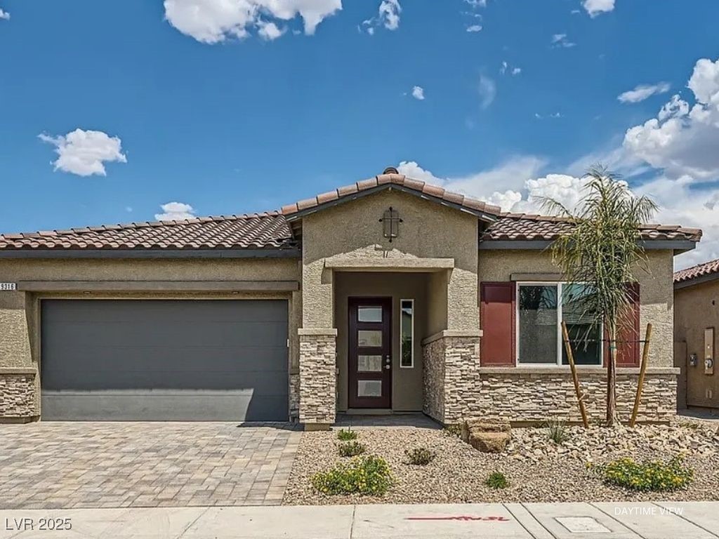 9316 Sierra De Luna Court