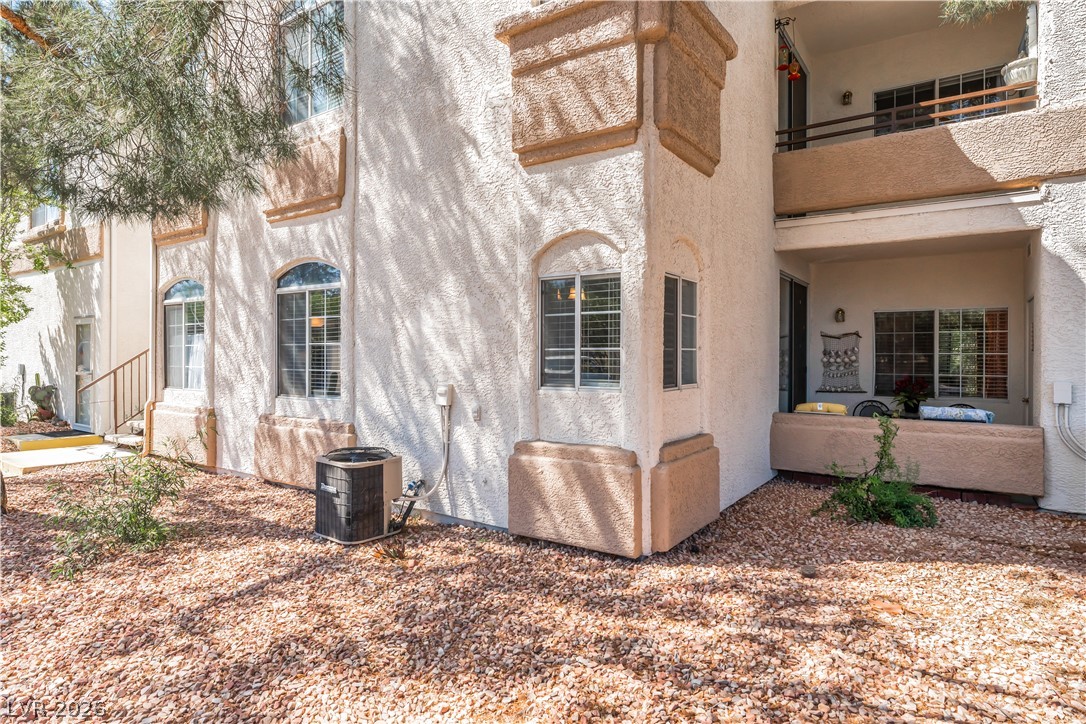 1830 N Buffalo Drive 1007