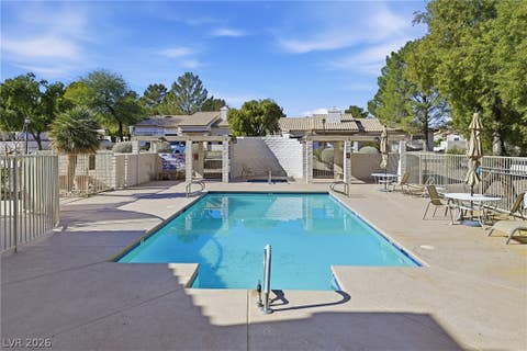 Tiny photo for 250 Garfield Drive, Henderson, NV 89074 (MLS # 2799968)