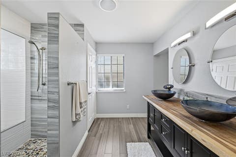 Tiny photo for 250 Garfield Drive, Henderson, NV 89074 (MLS # 2799968)