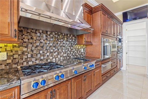 Tiny photo for 8574 Verde Park Circle, Las Vegas, NV 89129 (MLS # 2761463)