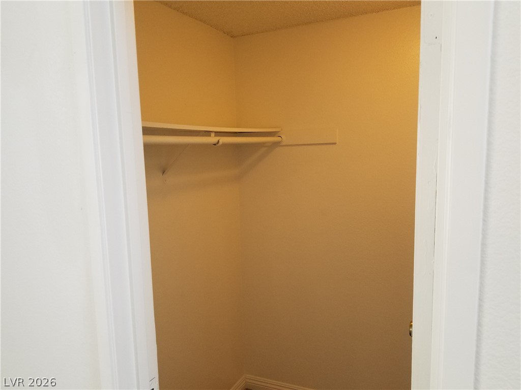 5156 GOLDEN Lane A