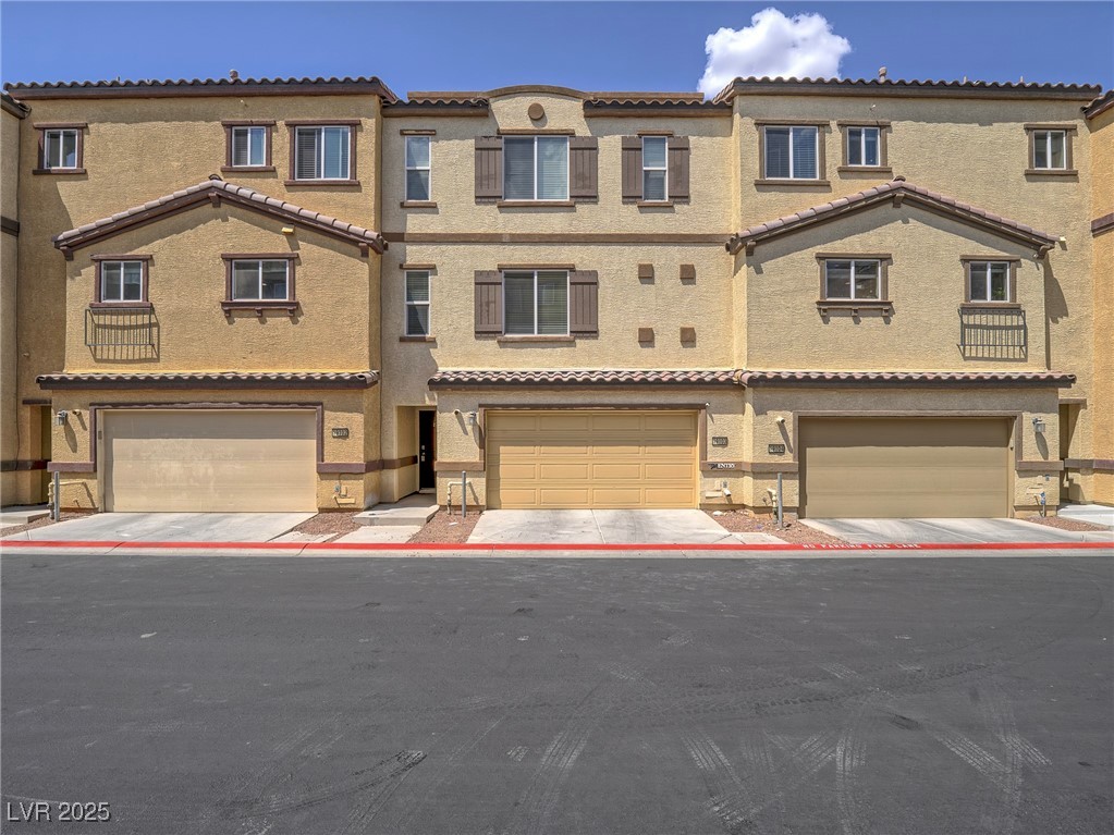 1525 Spiced Wine Avenue #19103, Henderson, Nevada image 1