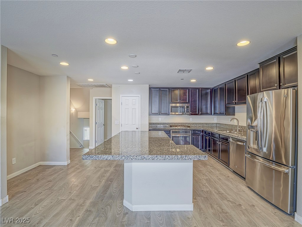 1525 Spiced Wine Avenue #19103, Henderson, Nevada image 2