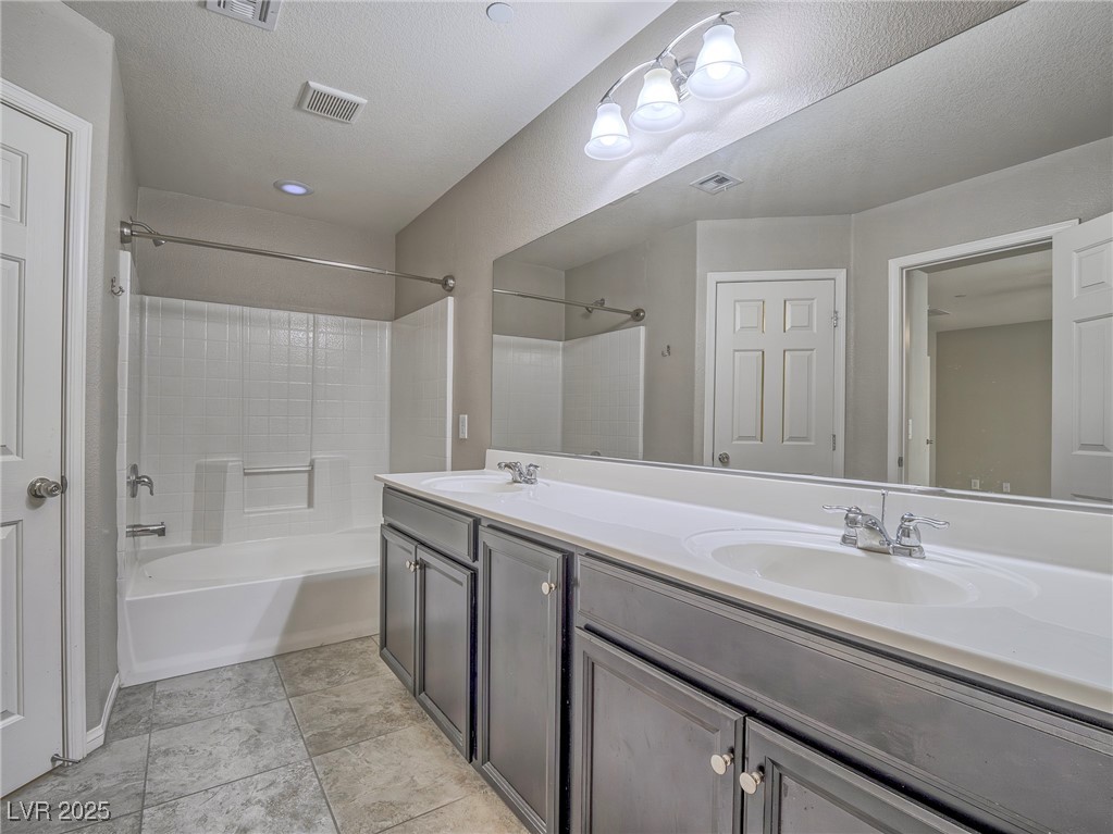 1525 Spiced Wine Avenue #19103, Henderson, Nevada image 6