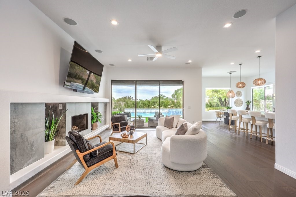 20 Holston Hills Road