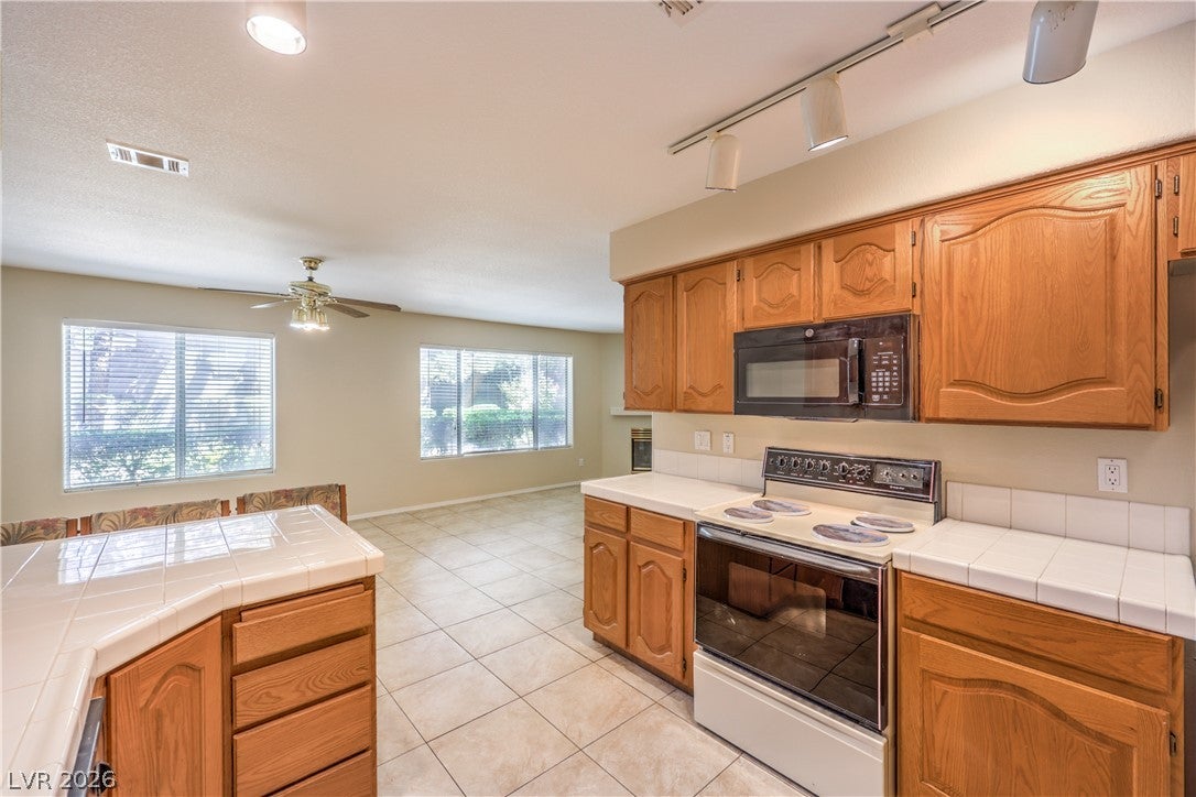 700 Capri Drive 29B