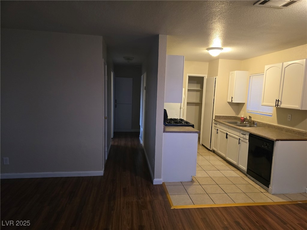 1724 Breckenwood Court 2