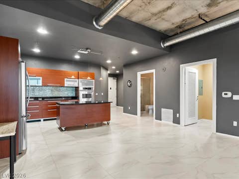 Tiny photo for 900 Las Vegas Boulevard #814, Las Vegas, NV 89101 (MLS # 2798298)