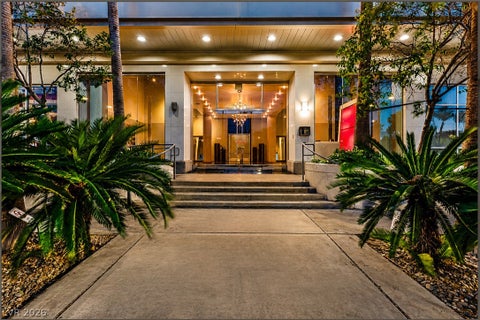 Tiny photo for 900 Las Vegas Boulevard #814, Las Vegas, NV 89101 (MLS # 2798298)