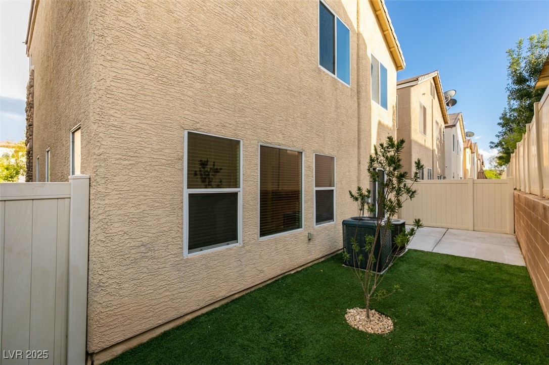 9019 Winchester Ridge Street, Las Vegas, Nevada image 32