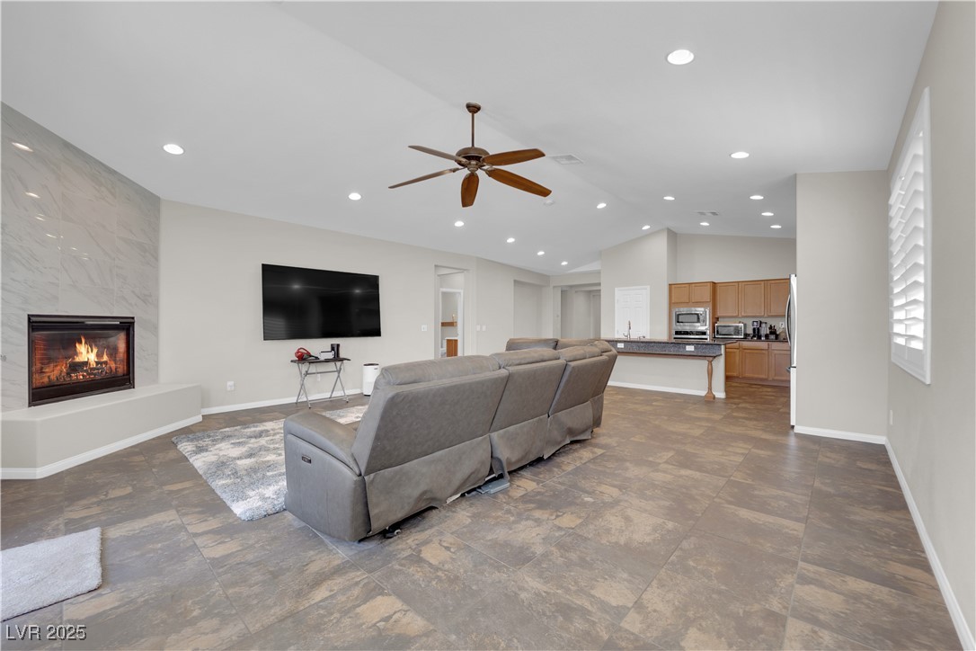960 Rue Grand Paradis Lane, Henderson, Nevada image 13