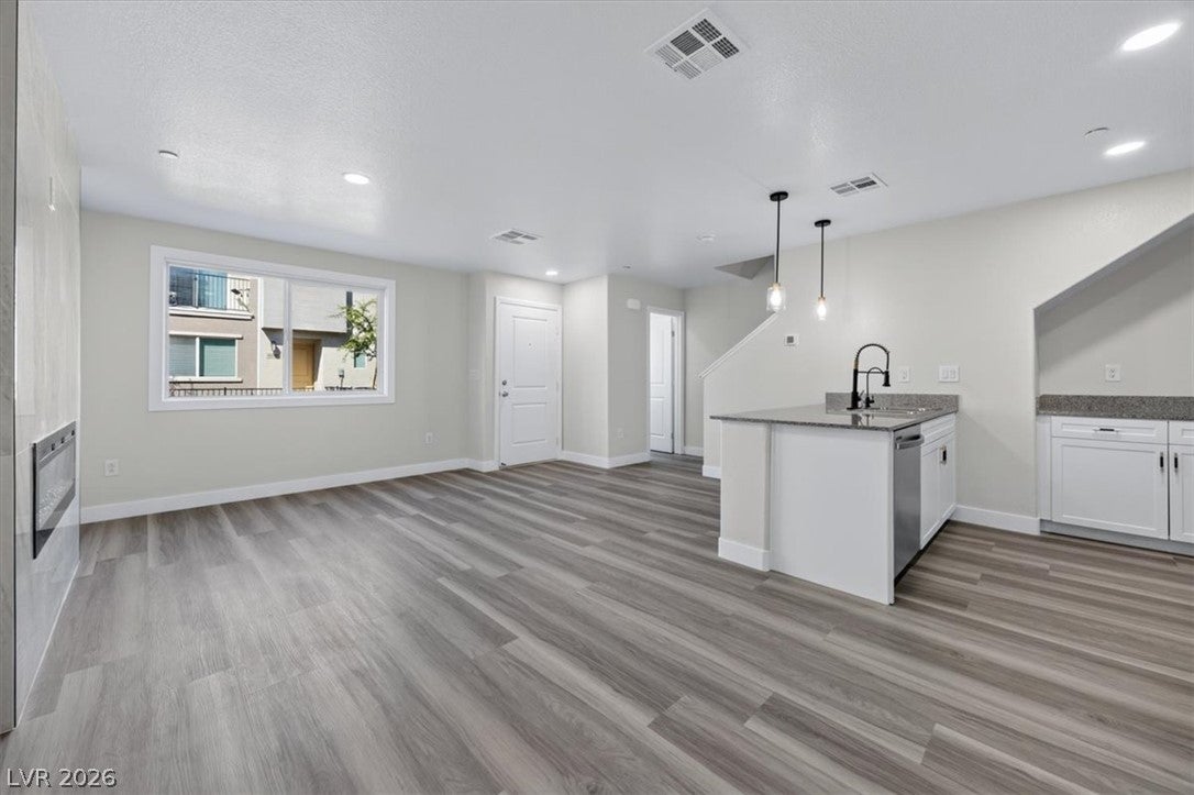 6811 Sage Gold Court
