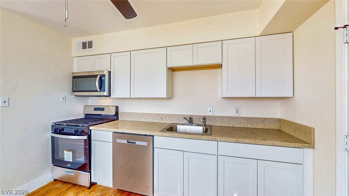 1302 Rexford Place 1