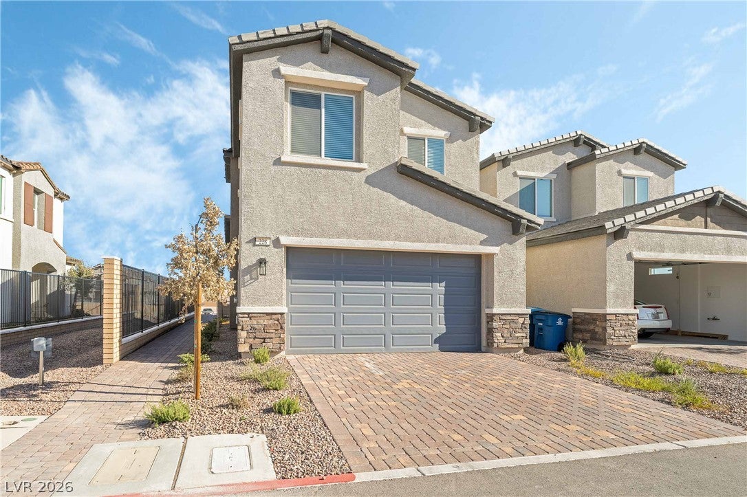 228 Vanhoy Avenue