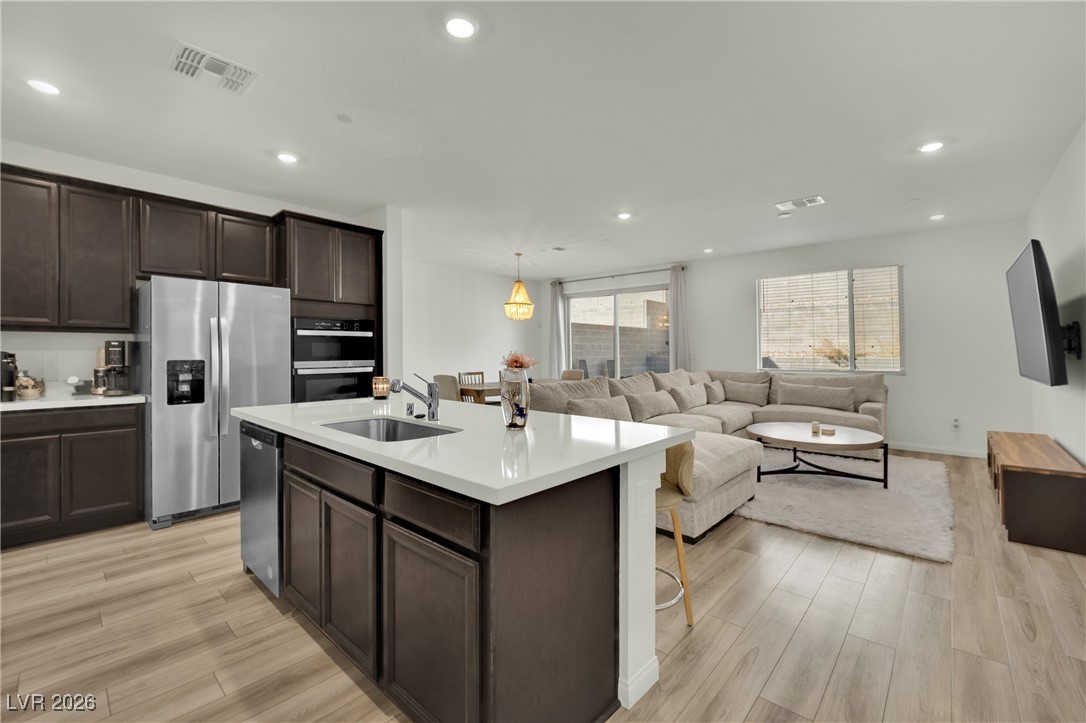 1535 Pacific Baza Street