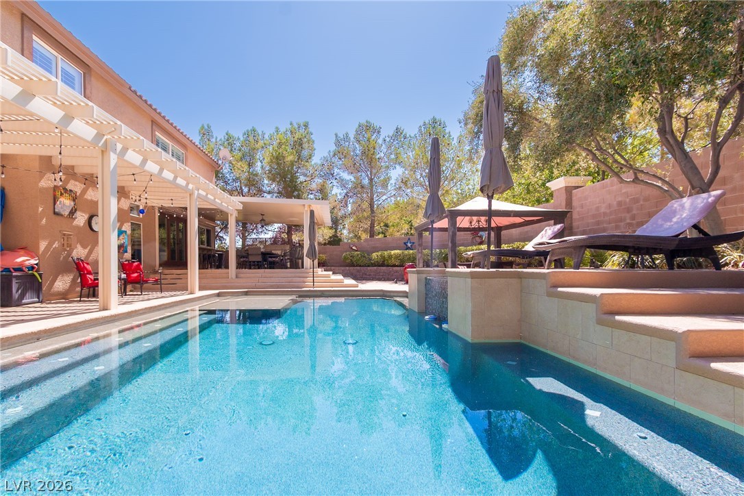 4001 Abernethy Forest Place