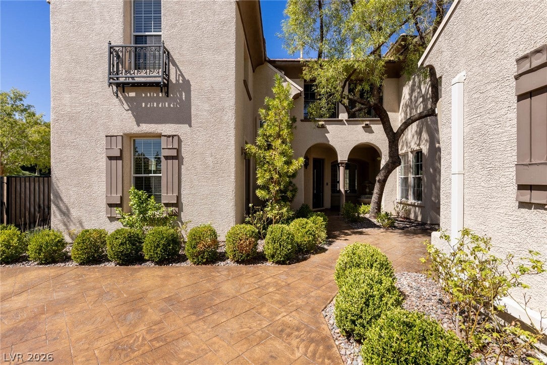 1201 Mersault Court