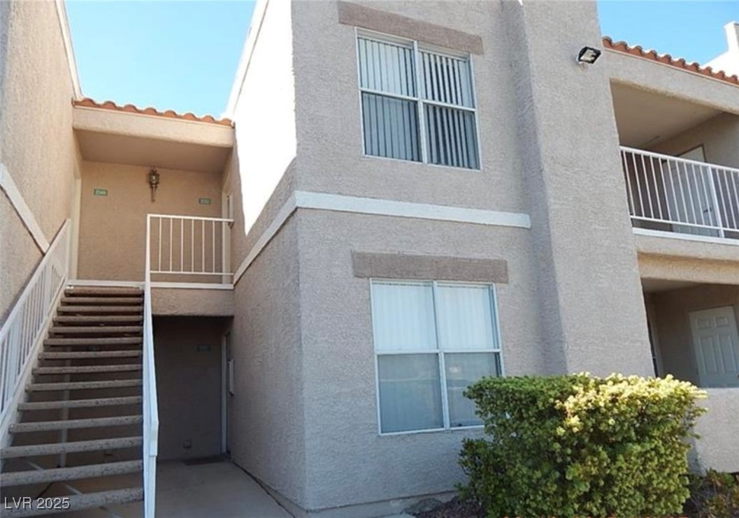 4043 Halfmoon Bay Drive, Las Vegas, Nevada image 1