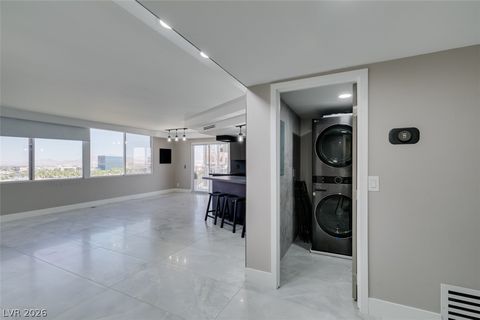 Condo For Rent - 205 E Harmon Avenue #1012<br/> Las Vegas, NV 89169