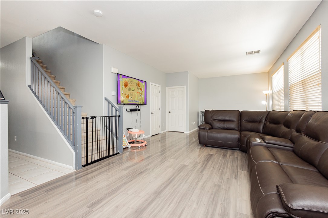 561 Fork Mesa Court, Henderson, Nevada image 17