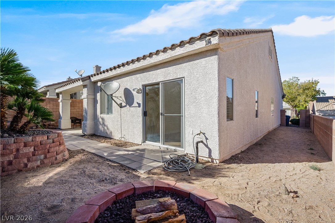 9713 Canyon Walk Avenue