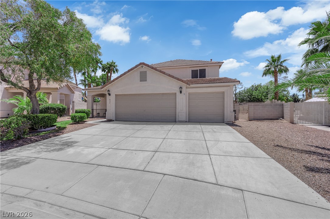 825 Gleamstar Avenue