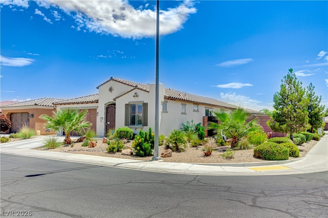 3605 Greenbriar Bluff Avenue