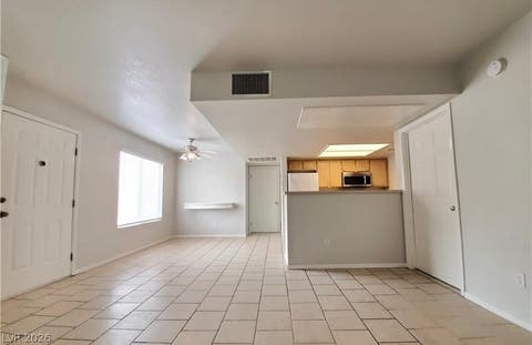 Condo For Rent - 8070 W Russell Road #2091<br/> Clark County, Las Vegas, NV 89113